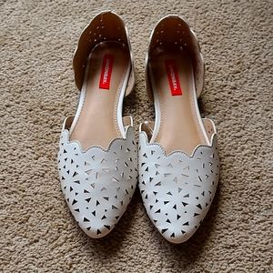 White flats